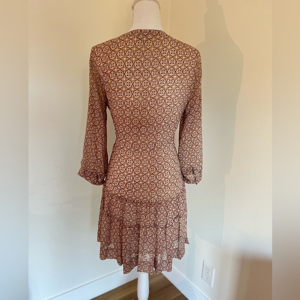 Dress - Picture 2 of 3